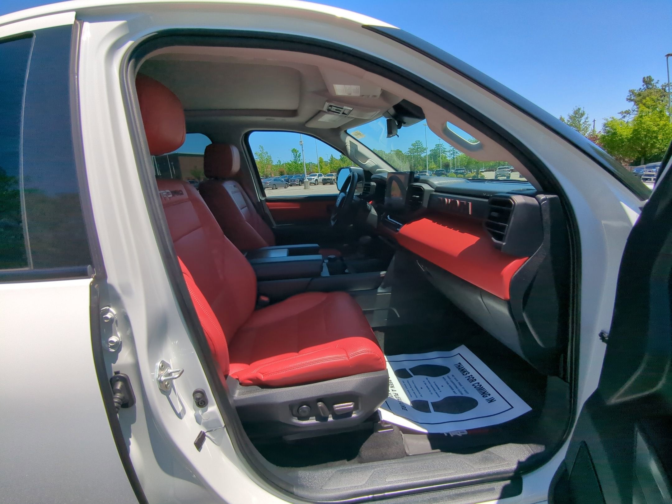 2022 Toyota Tundra 4WD TRD Pro Hybrid