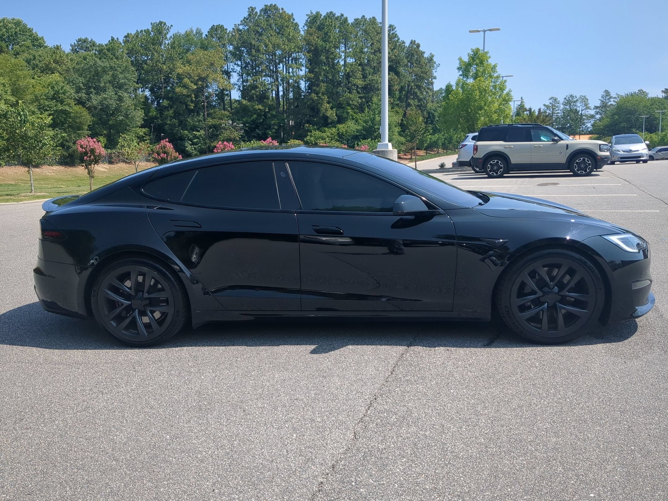 2023 Tesla Model S Plaid