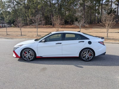 2022 Hyundai Elantra N Base