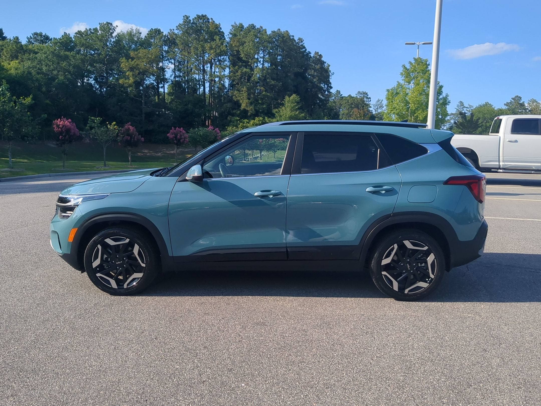 2024 Kia Seltos SX