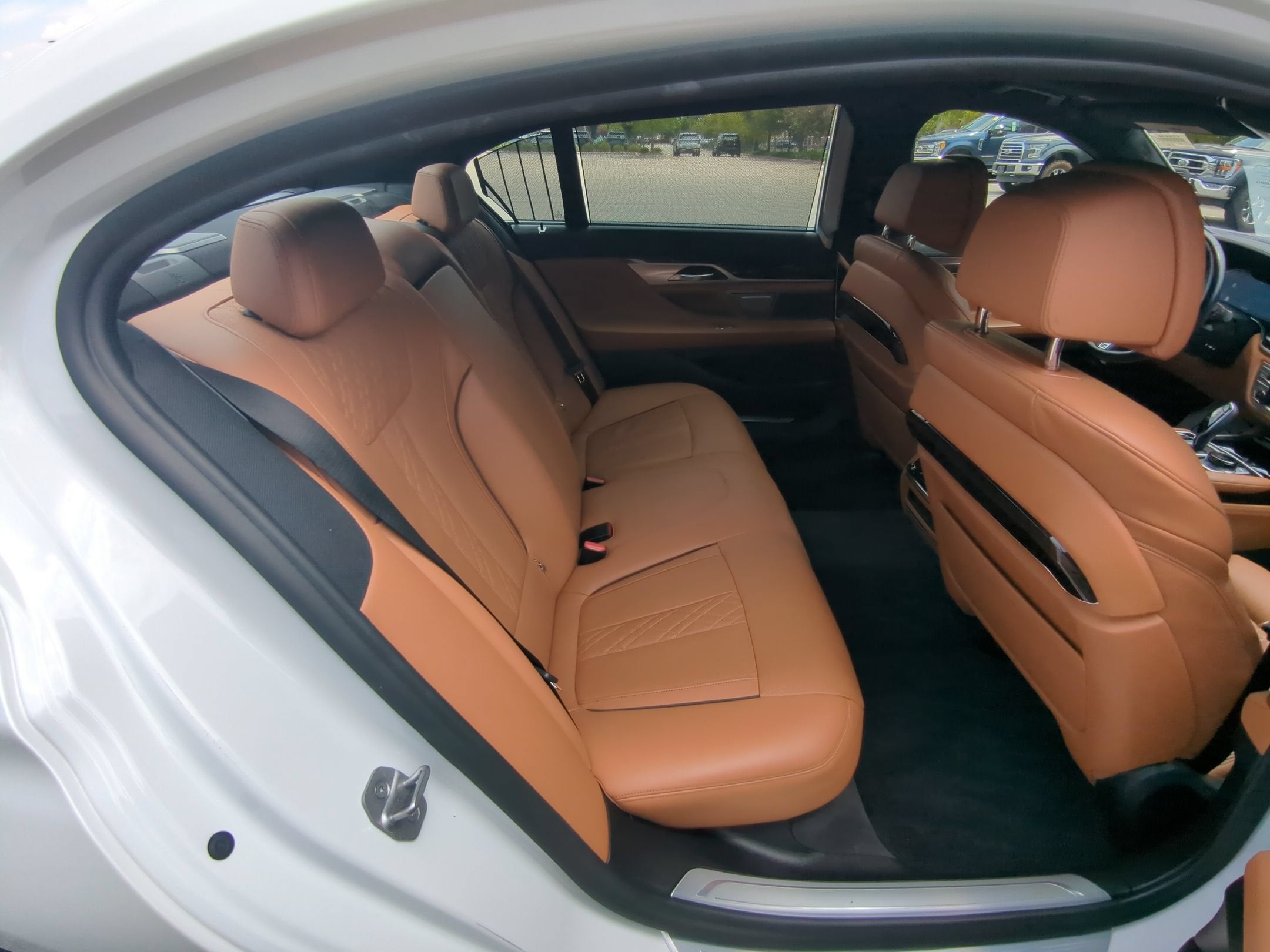 2022 BMW 7 Series 740i