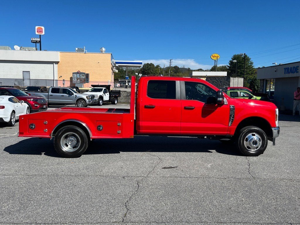 2024 Ford Super Duty F-350 DRW XL