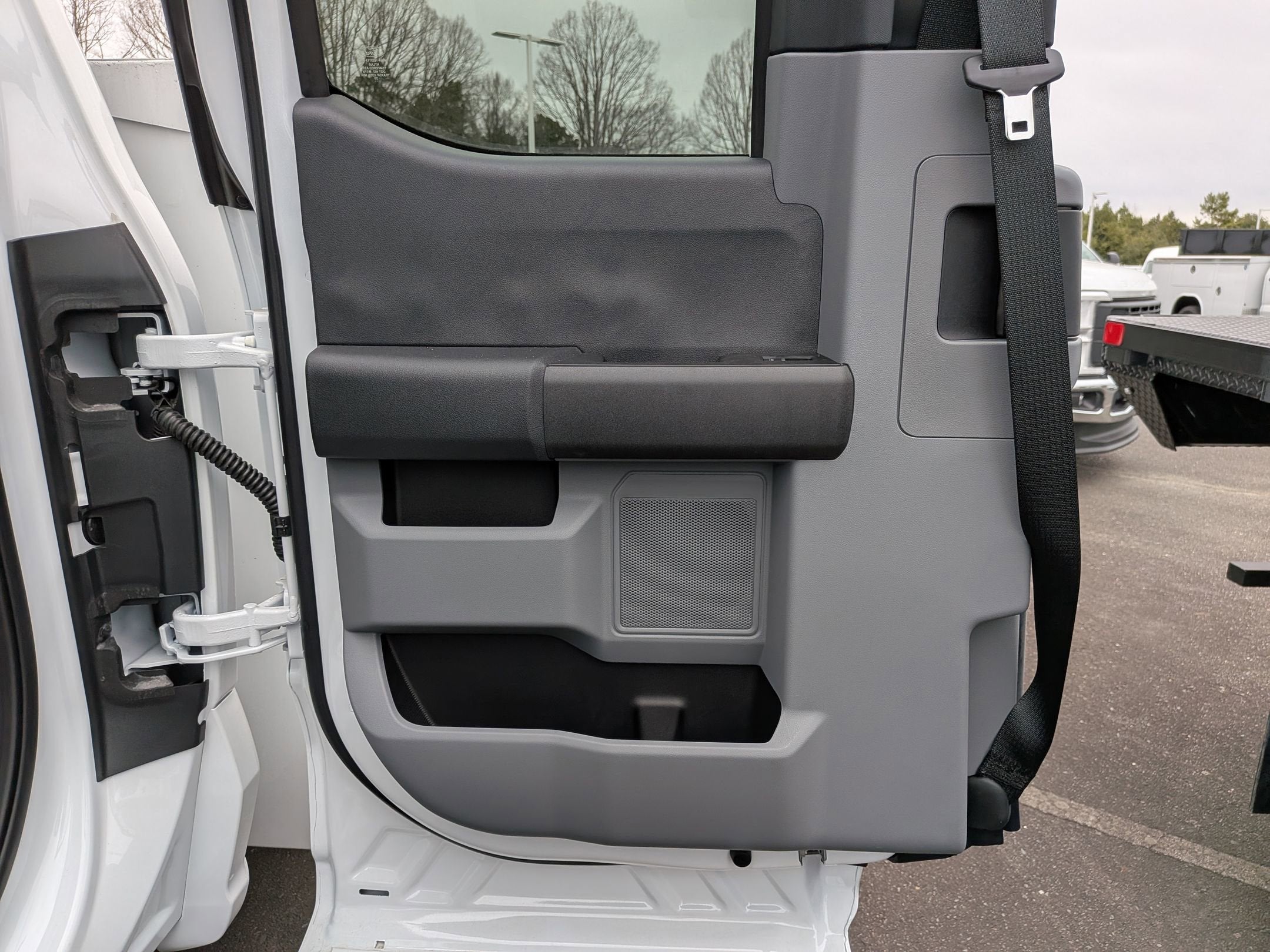 2025 Ford Super Duty F-350 SRW XL