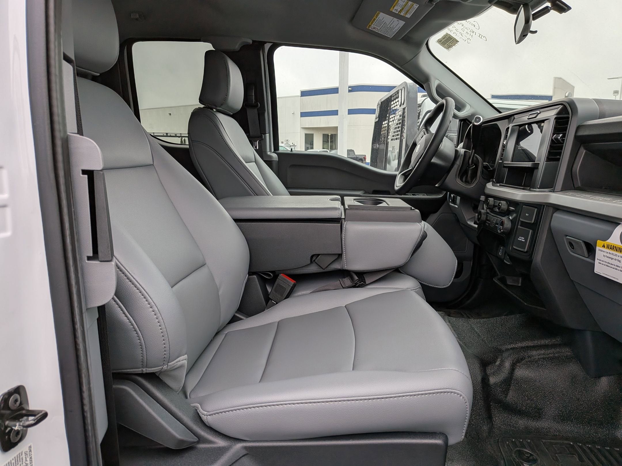 2025 Ford Super Duty F-350 SRW XL