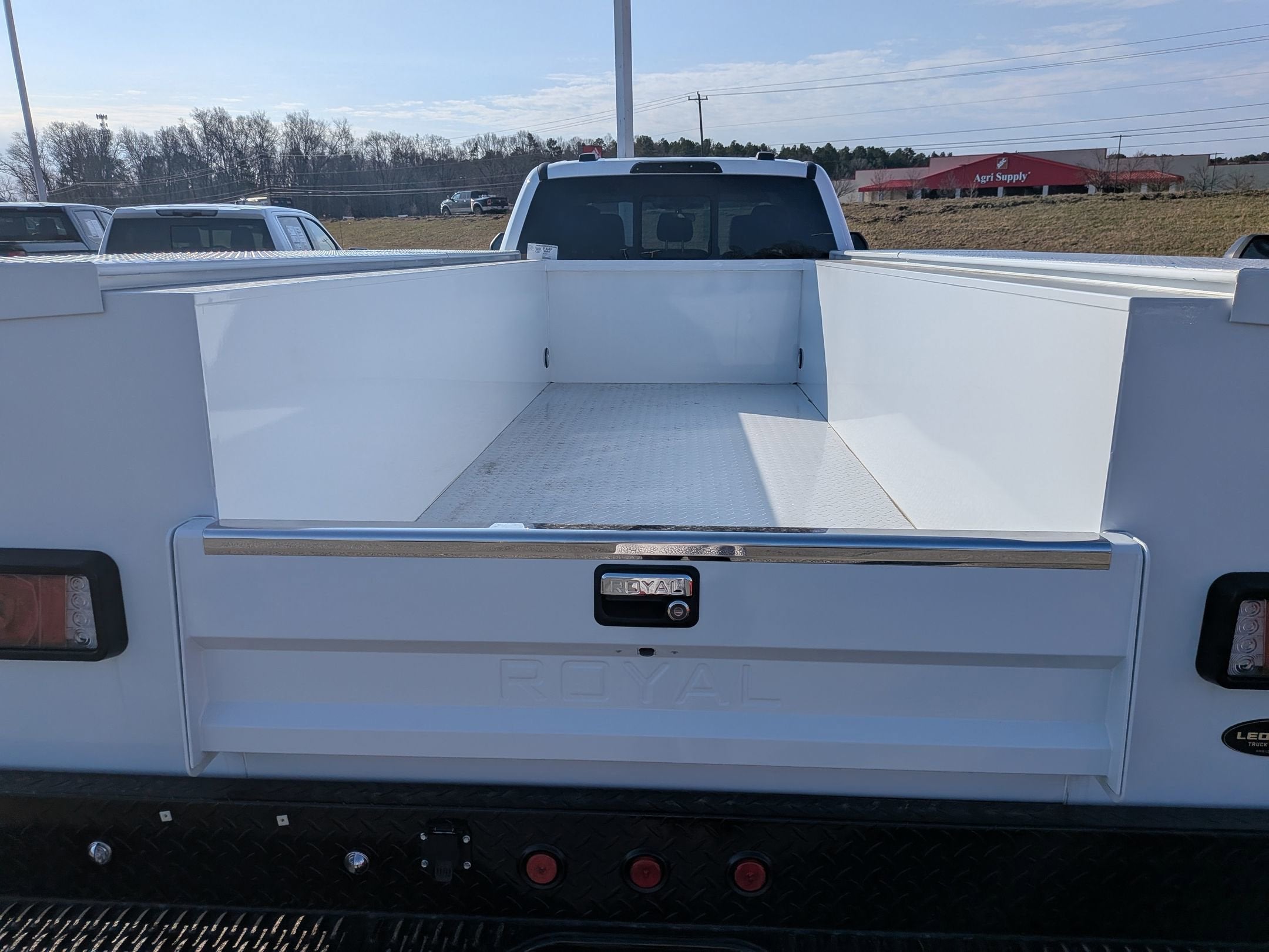 2026 Ford Super Duty F-450 DRW XL