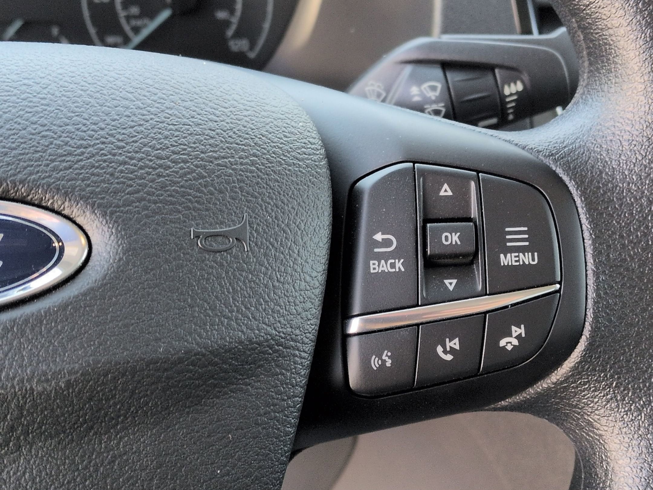 2025 Ford Transit Cutaway Base