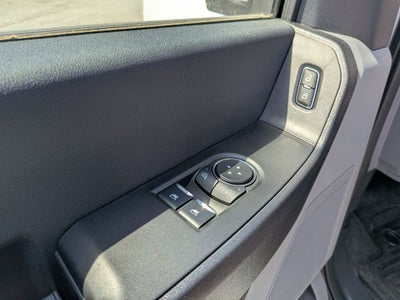 2025 Ford Super Duty F-550 DRW XL