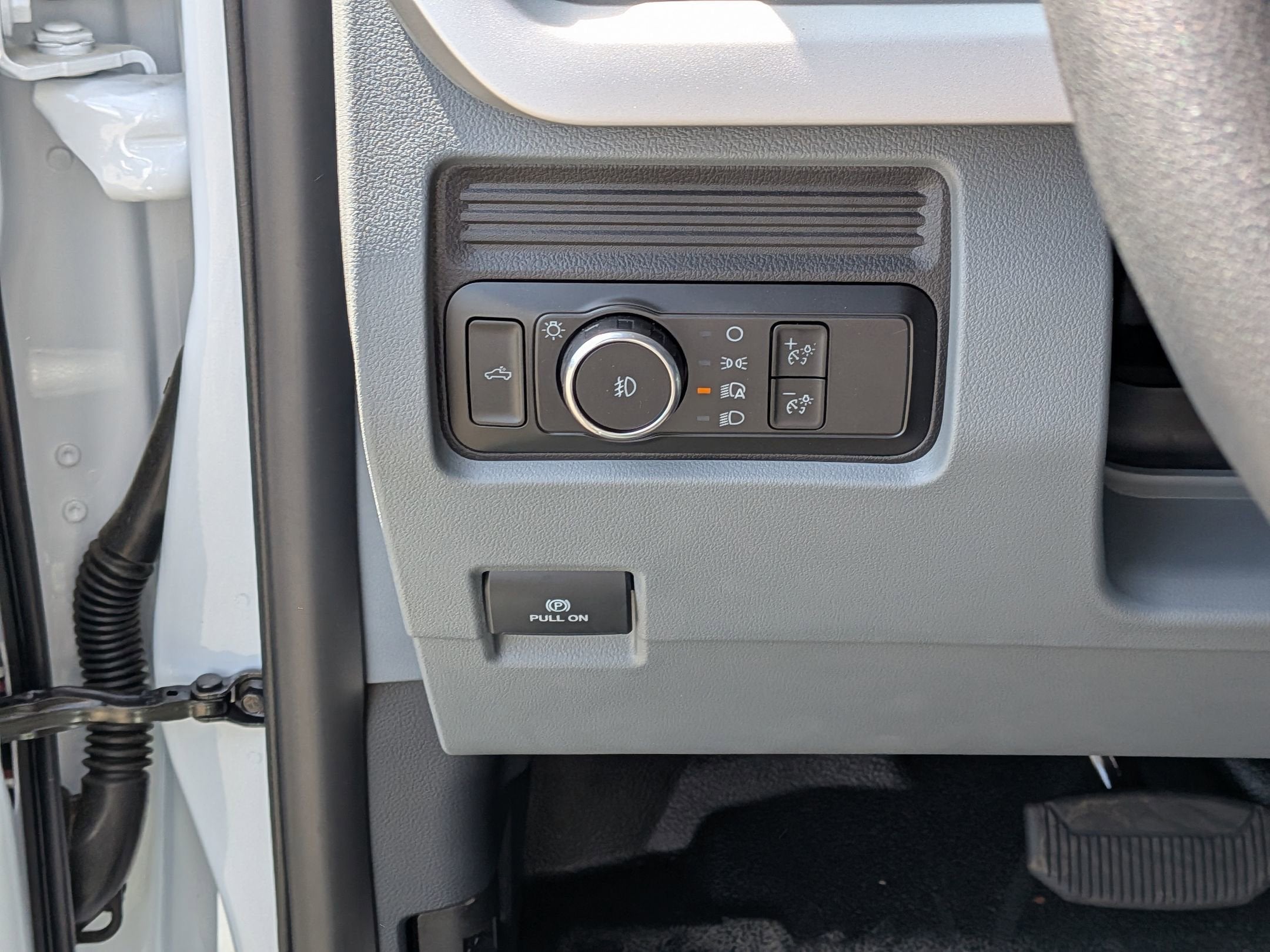 2025 Ford Super Duty F-550 DRW XL