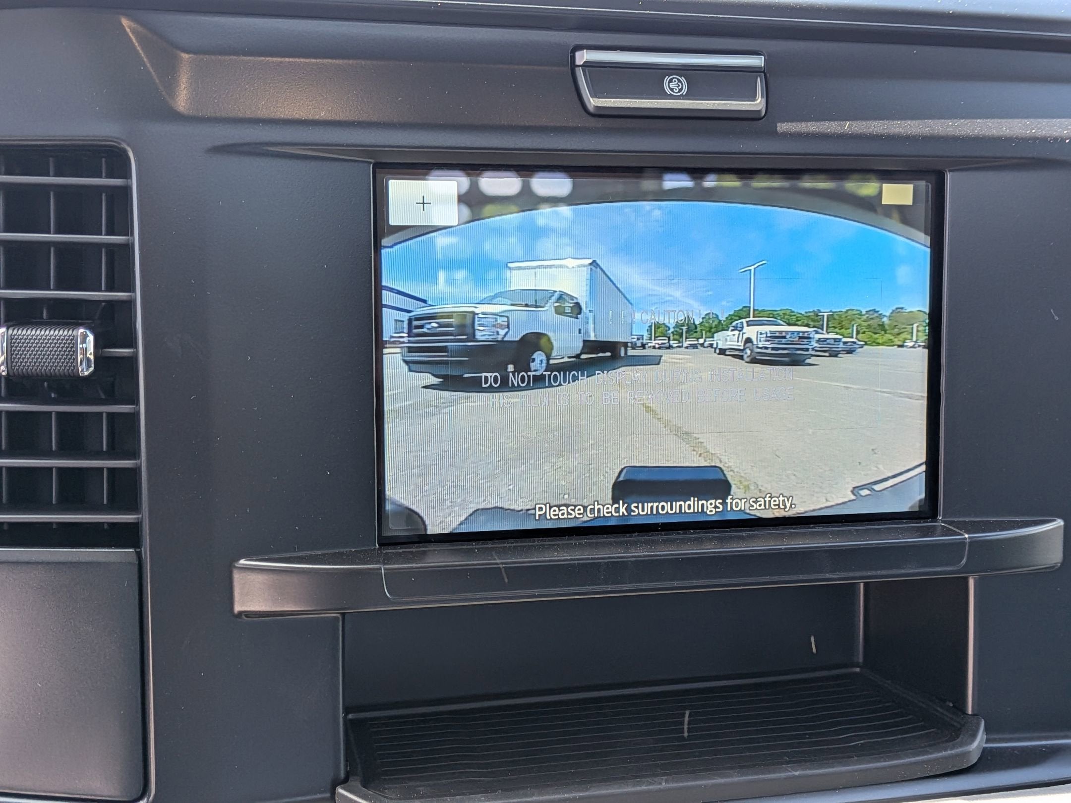 2025 Ford Super Duty F-550 DRW XL