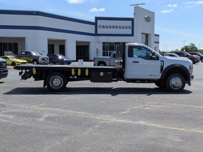 2025 Ford Super Duty F-550 DRW XL
