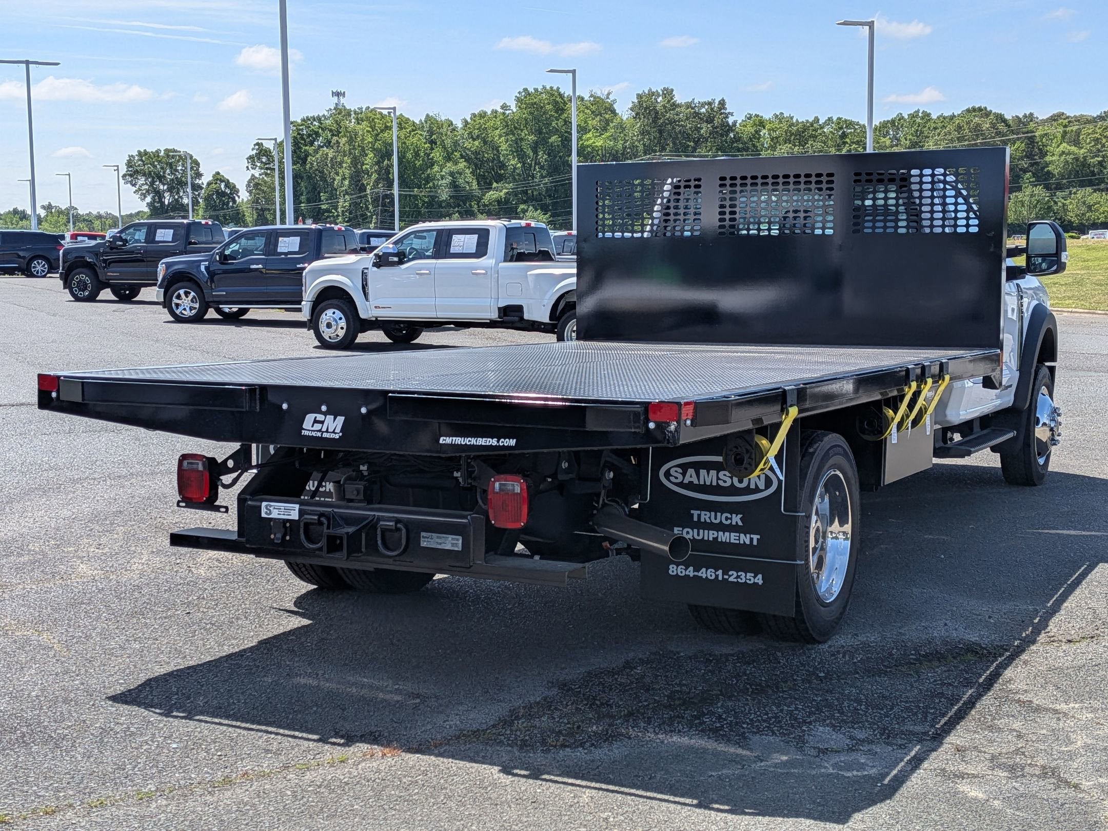 2025 Ford Super Duty F-550 DRW XL