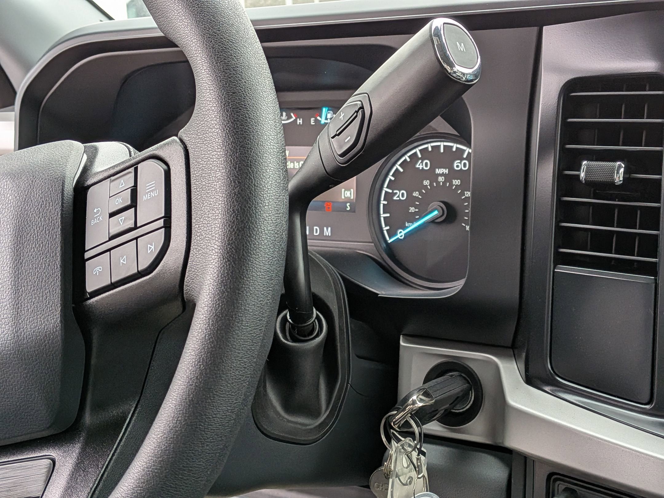 2025 Ford Super Duty F-350 SRW XL