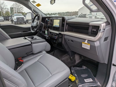 2026 Ford Super Duty F-350 DRW XL