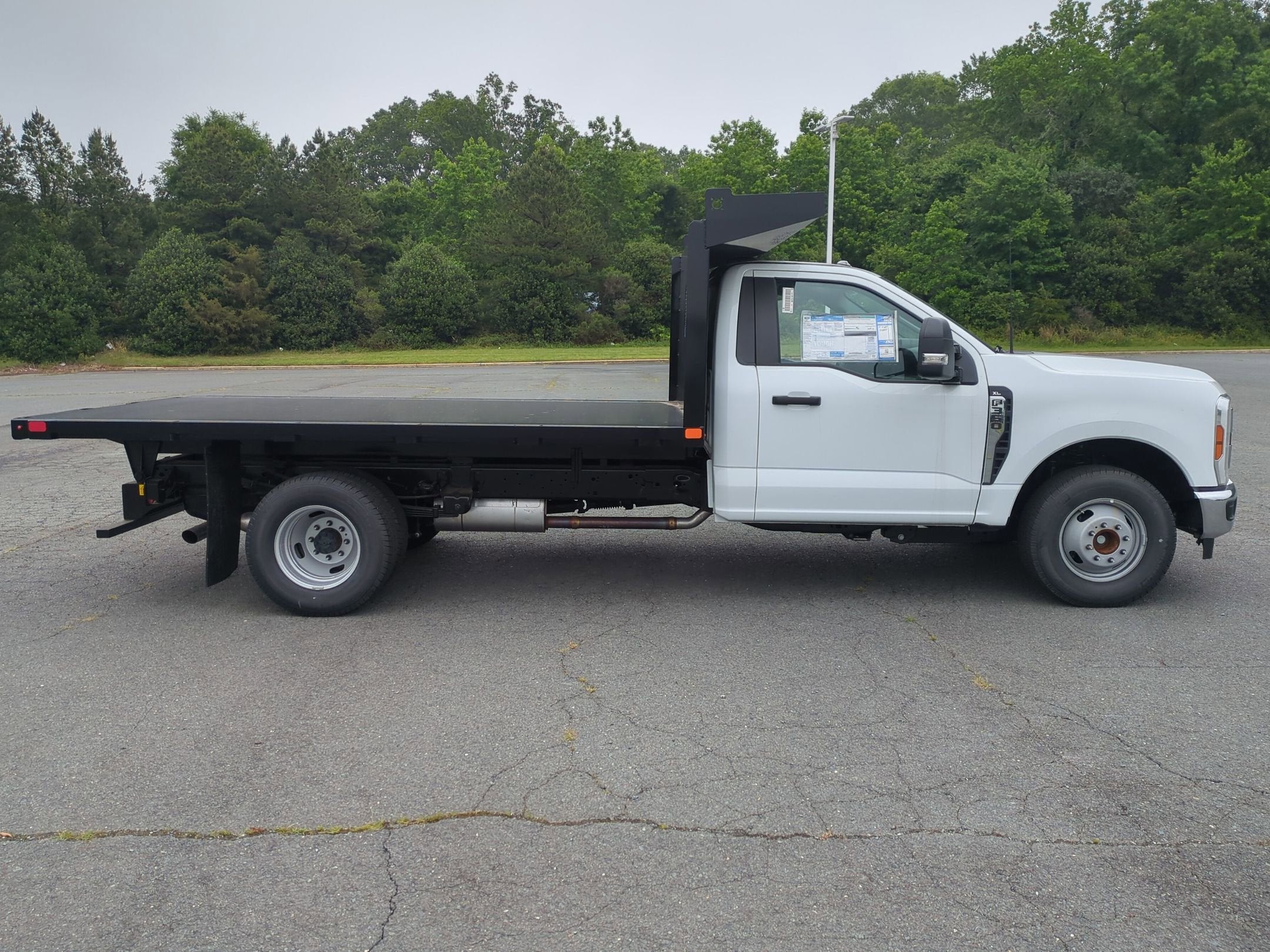 2026 Ford Super Duty F-350 DRW Base