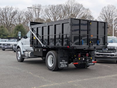 2026 Ford F-750SD Base
