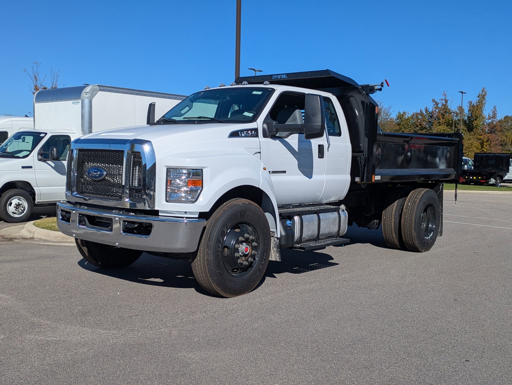 2026 Ford F-750SD Base