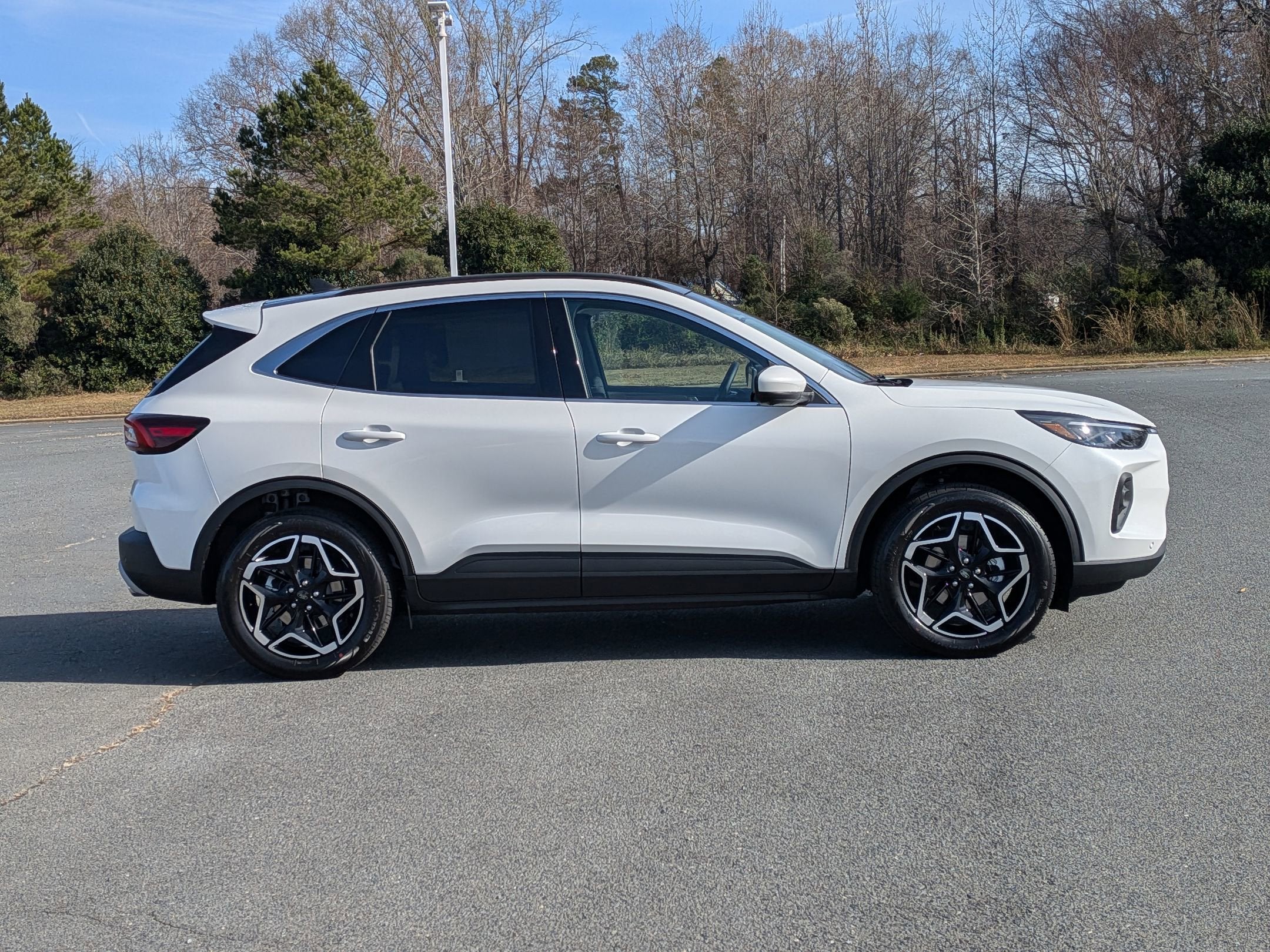 2026 Ford Escape Platinum