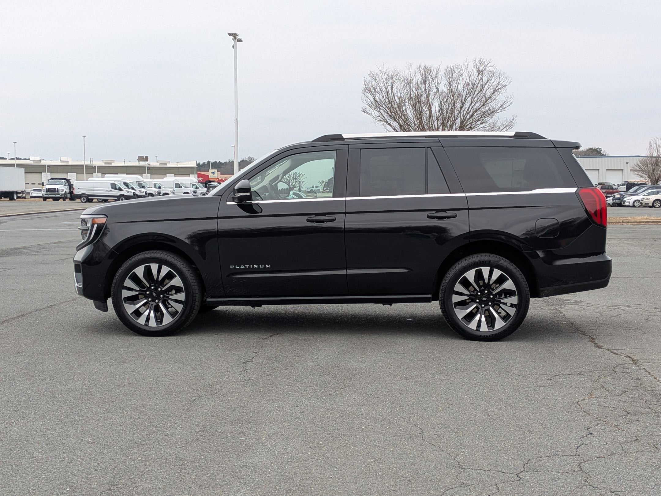 2025 Ford Expedition Platinum