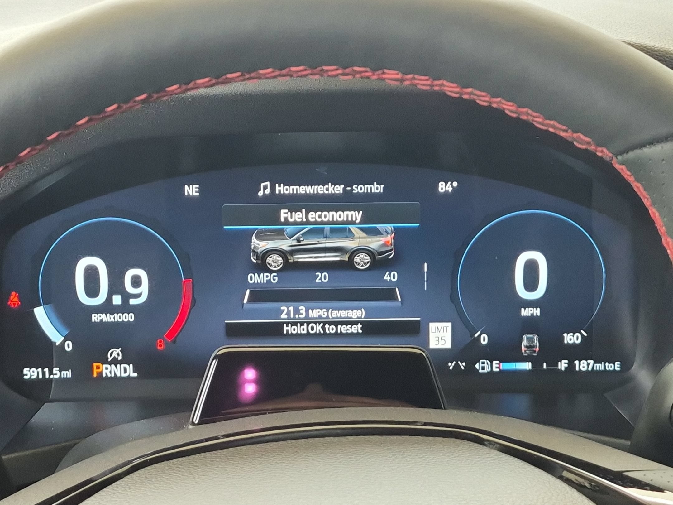 2025 Ford Explorer ST-Line
