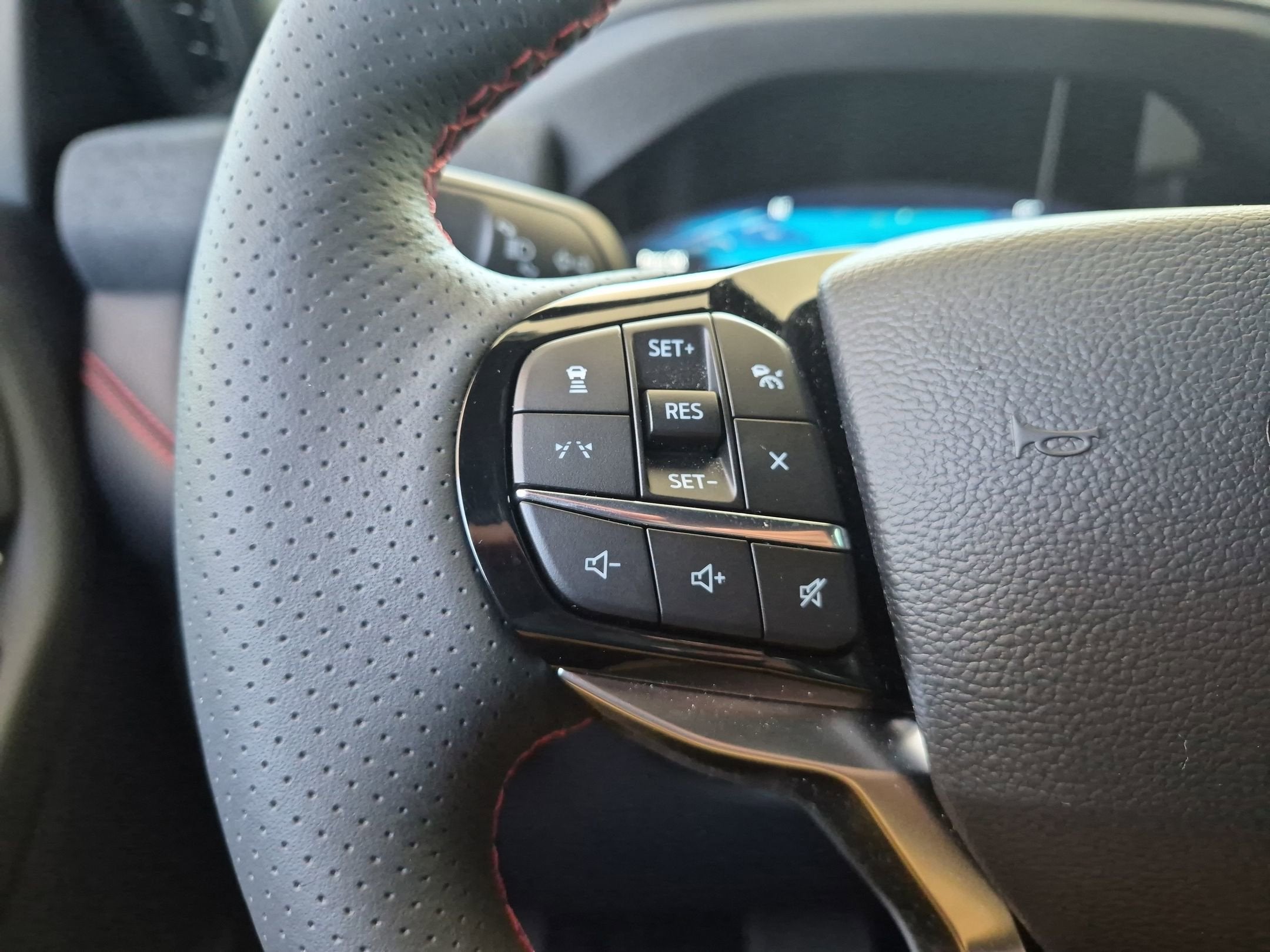 2026 Ford Explorer ST-Line - Crossroads Courtesy Demo