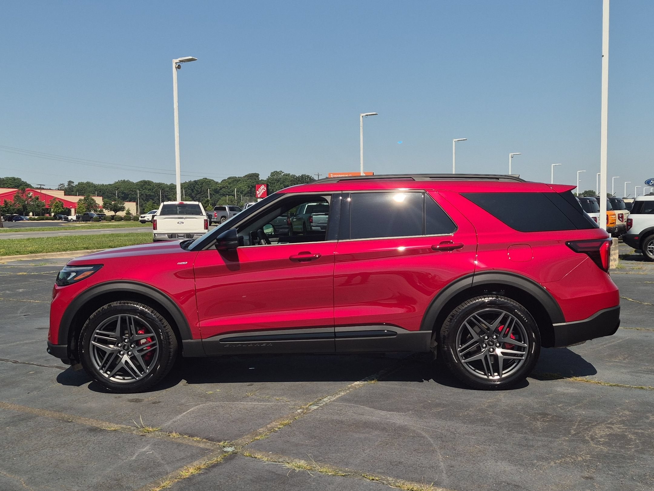2026 Ford Explorer ST-Line - Crossroads Courtesy Demo