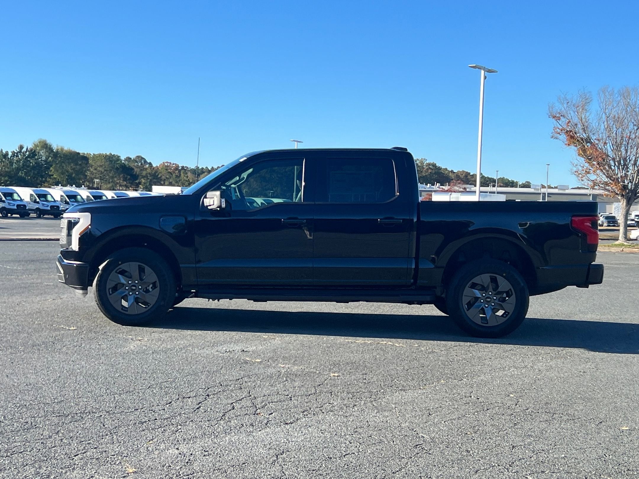 2025 Ford F-150 Lightning Flash