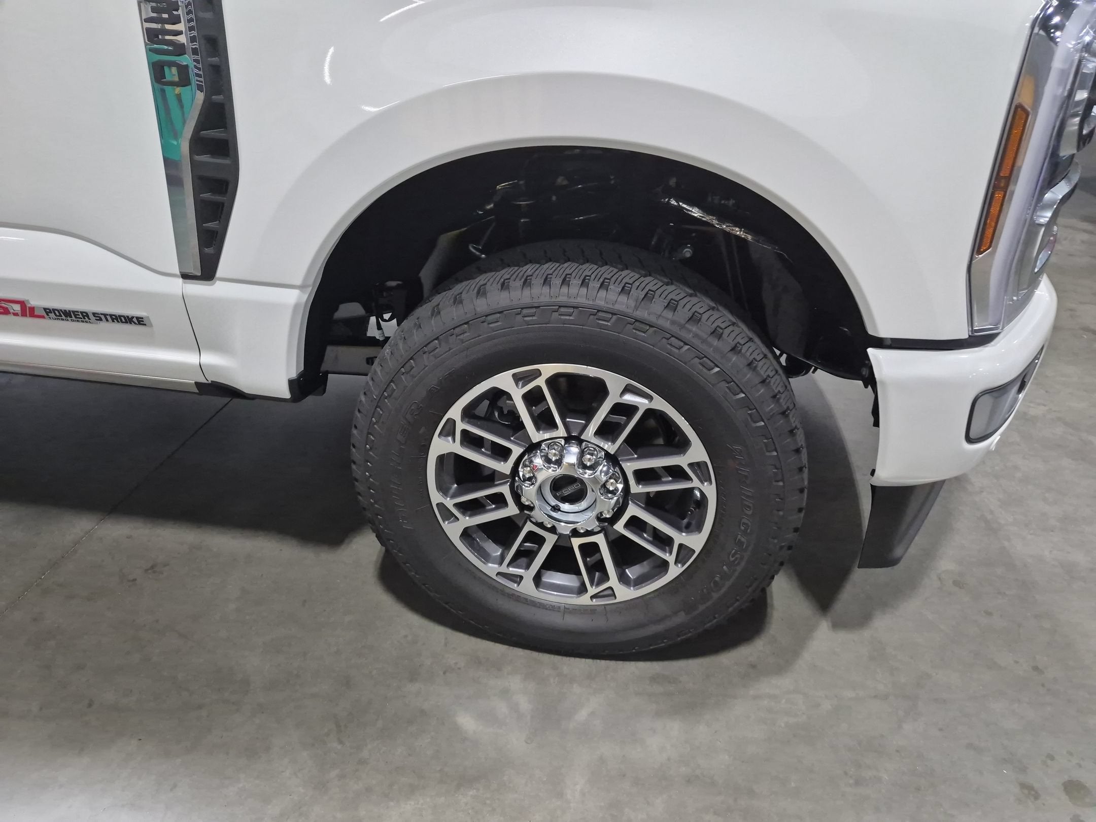 2026 Ford Super Duty F-350 SRW Platinum