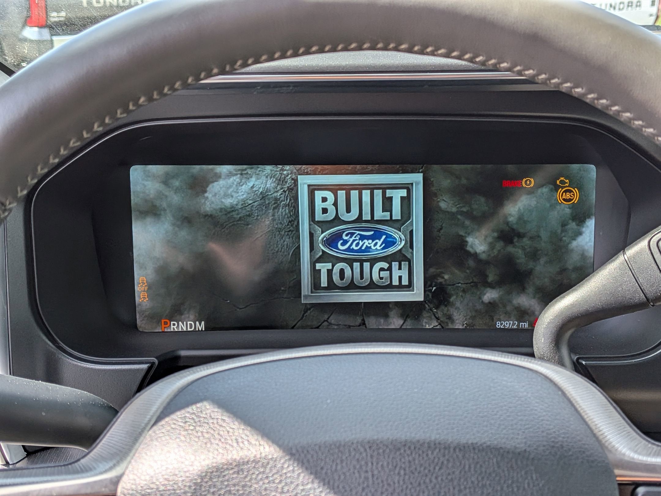 2025 Ford Super Duty F-350 SRW Platinum