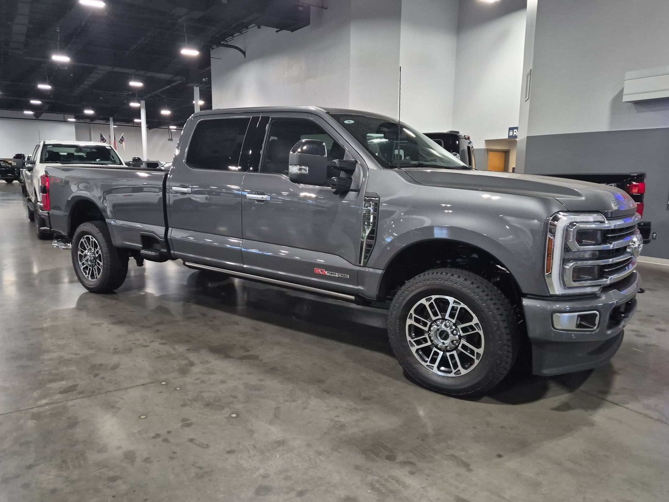 2026 Ford Super Duty F-350 SRW Platinum