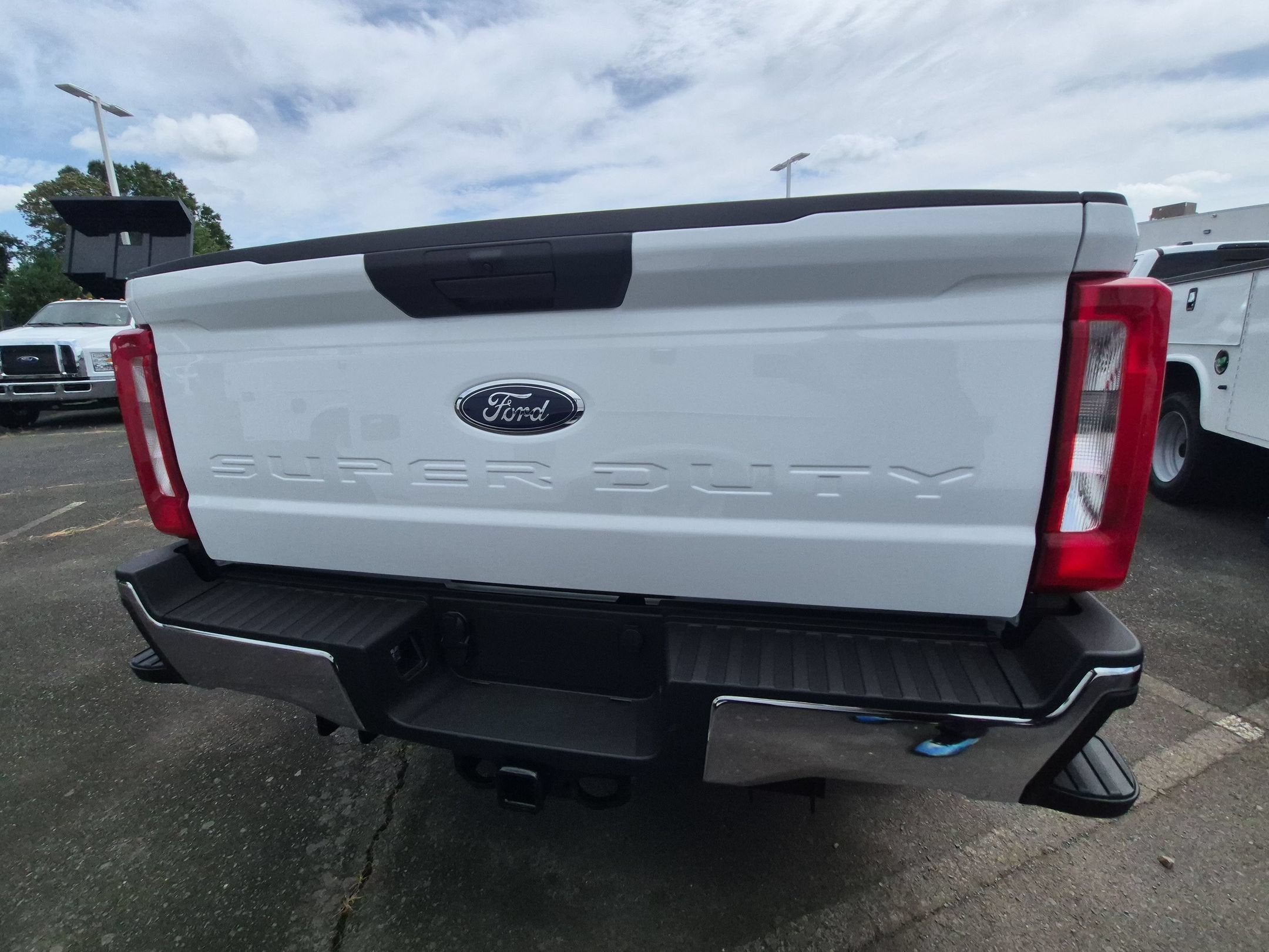 2026 Ford Super Duty F-350 SRW XL