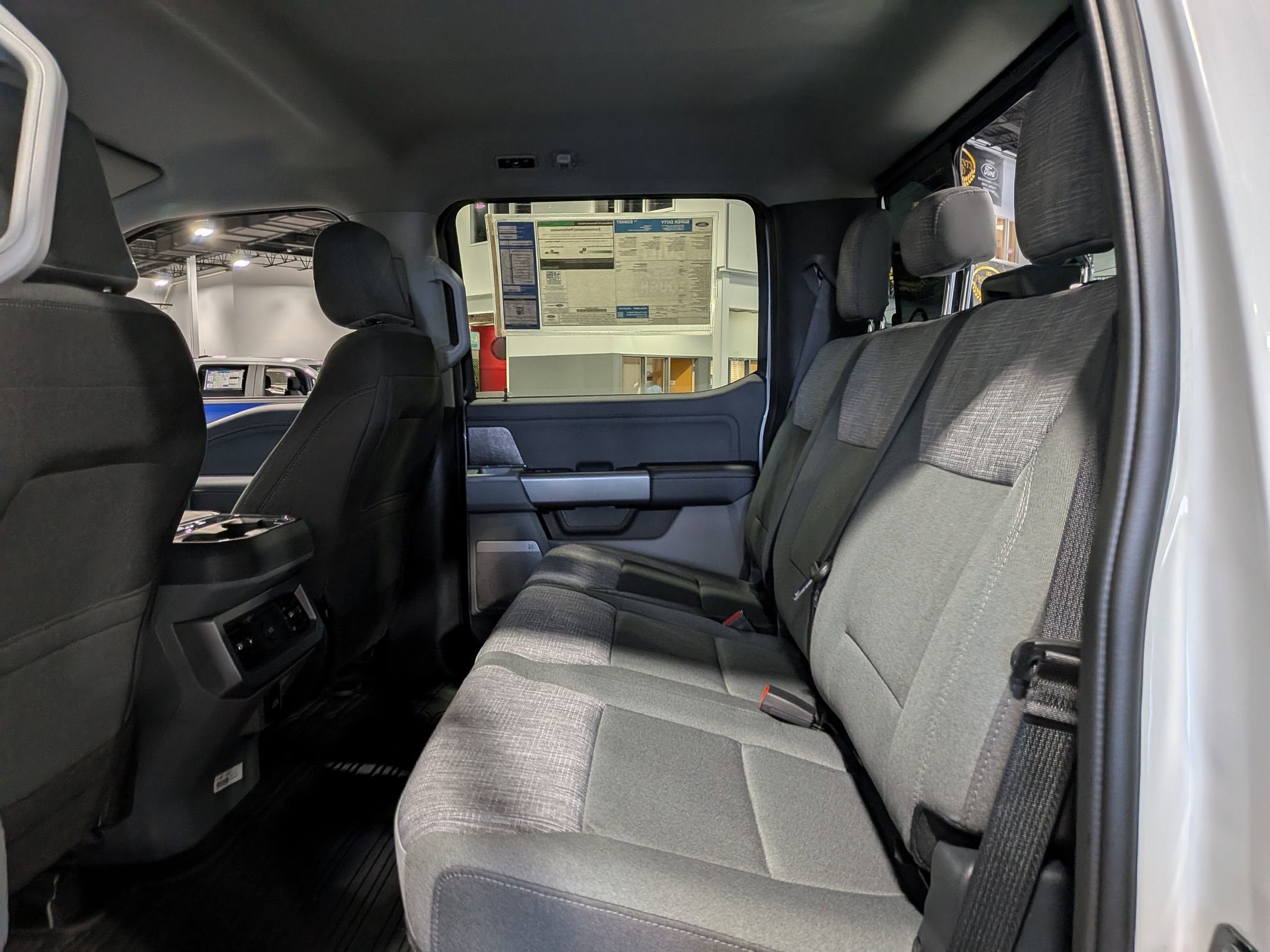 2026 Ford Super Duty F-350 SRW XLT