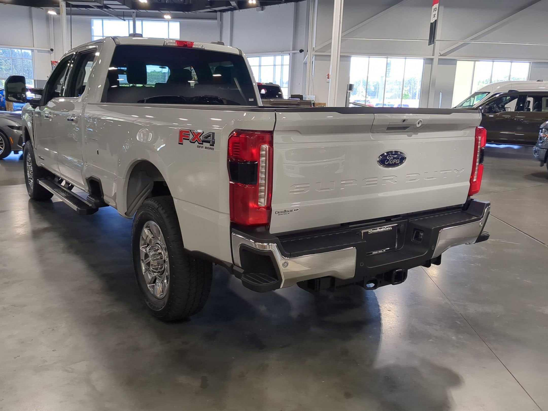 2026 Ford Super Duty F-350 SRW LARIAT
