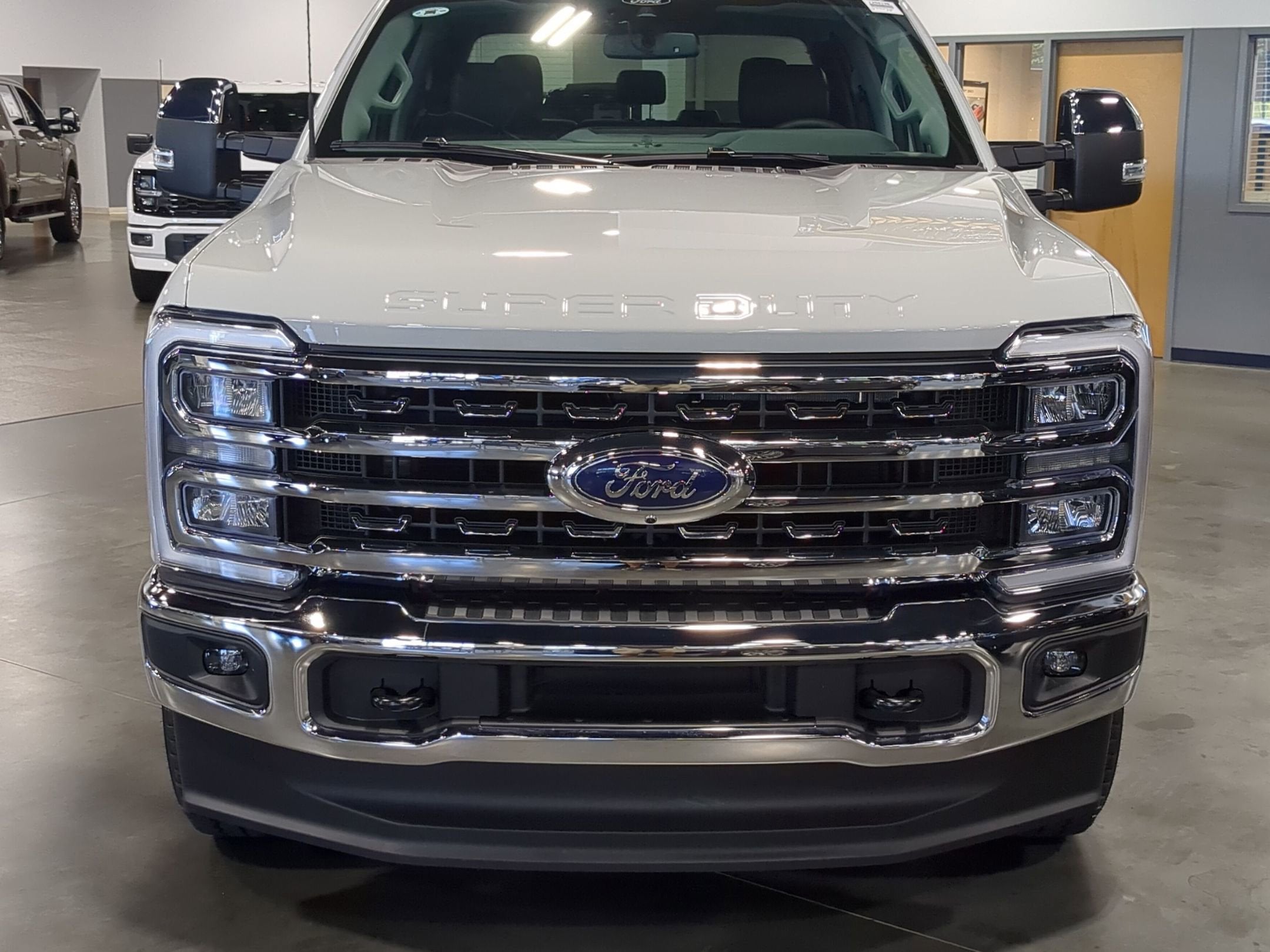 2026 Ford Super Duty F-350 SRW LARIAT