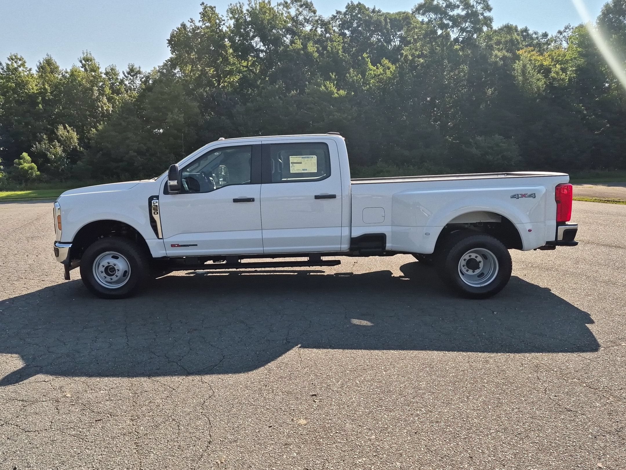 2026 Ford Super Duty F-350 DRW XL