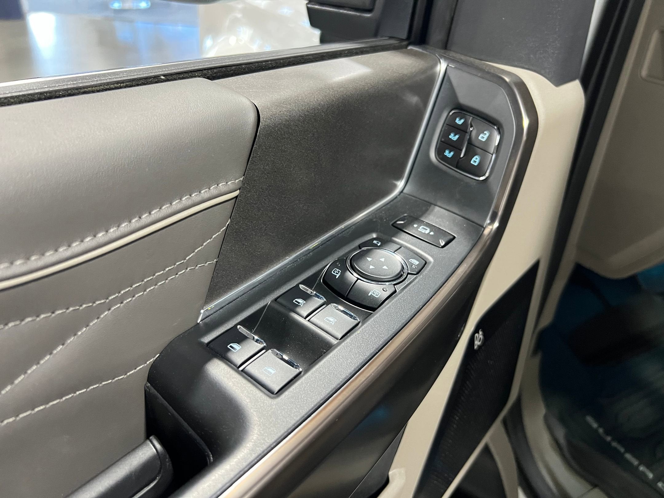 2026 Ford Super Duty F-450 DRW Platinum