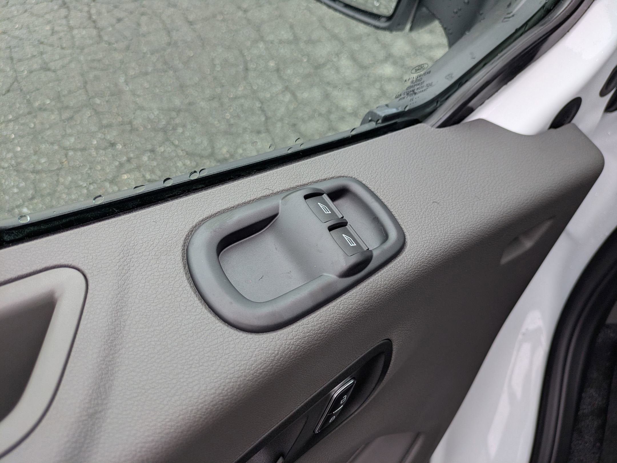 2025 Ford Transit Cargo Van Base