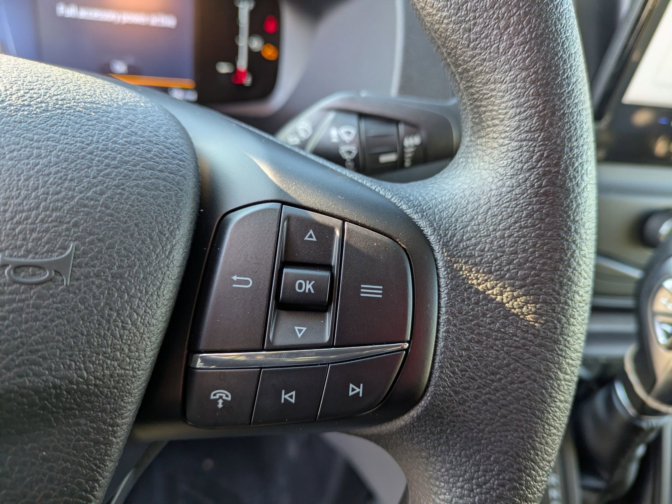 2026 Ford Transit Cargo Van Base