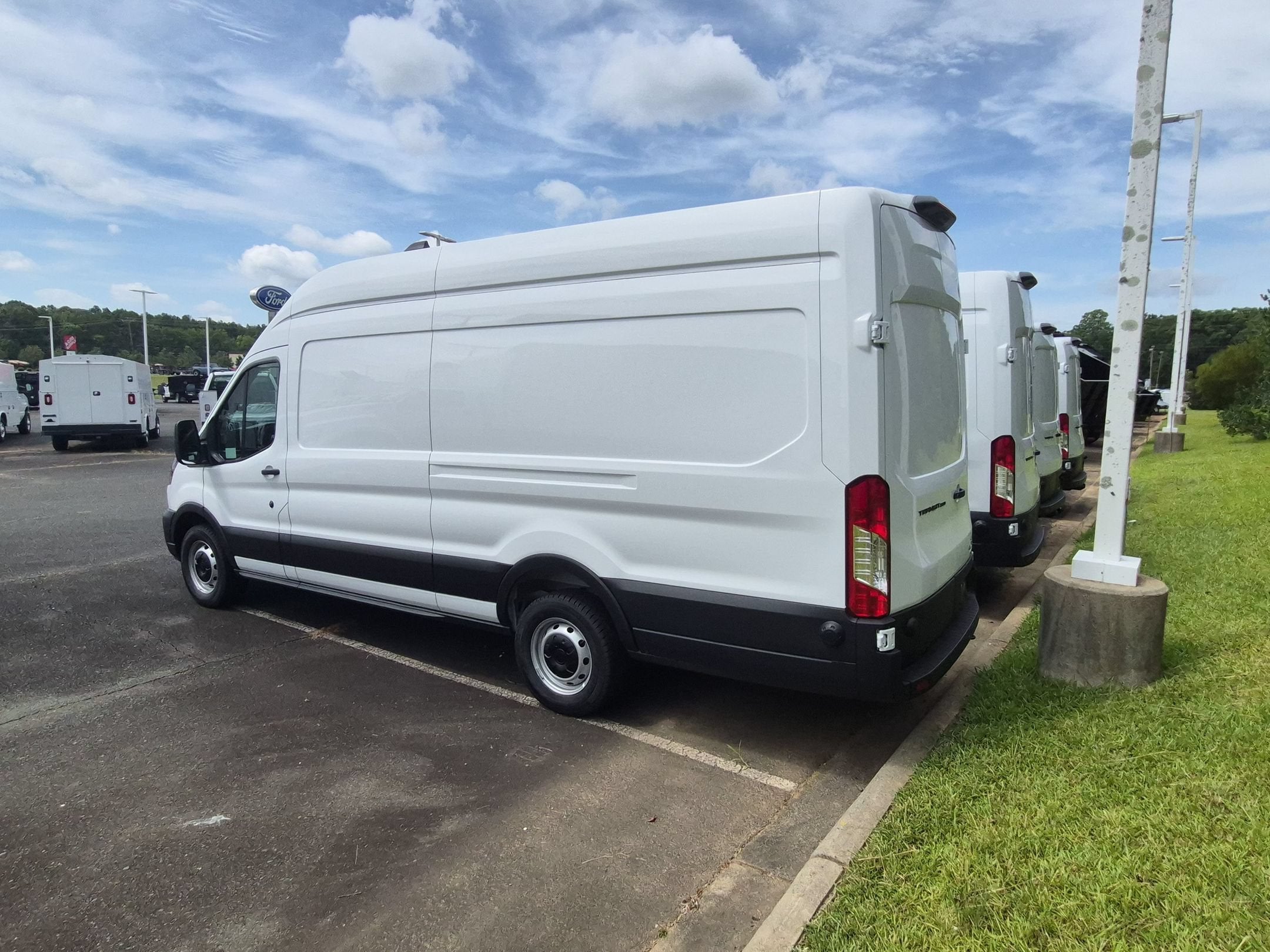 2026 Ford Transit Cargo Van Base