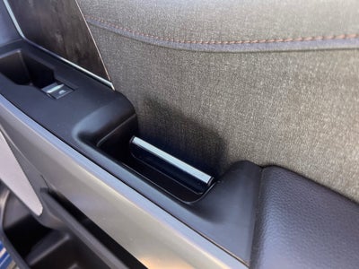 2022 Ford F-150 Lightning LARIAT