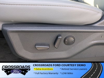 2025 Ford F-150 Lightning Flash - Crossroads Courtesy Demo