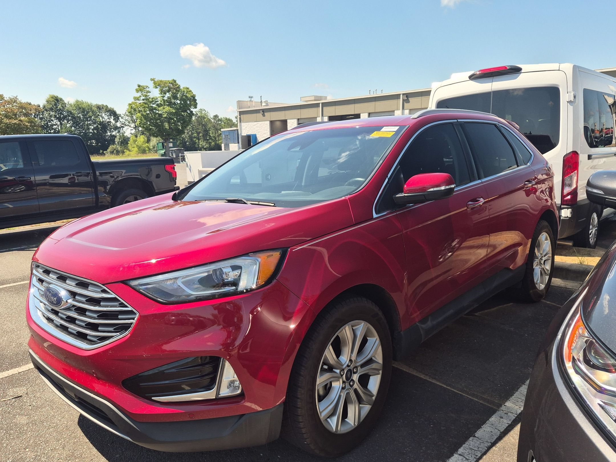 2020 Ford Edge Titanium