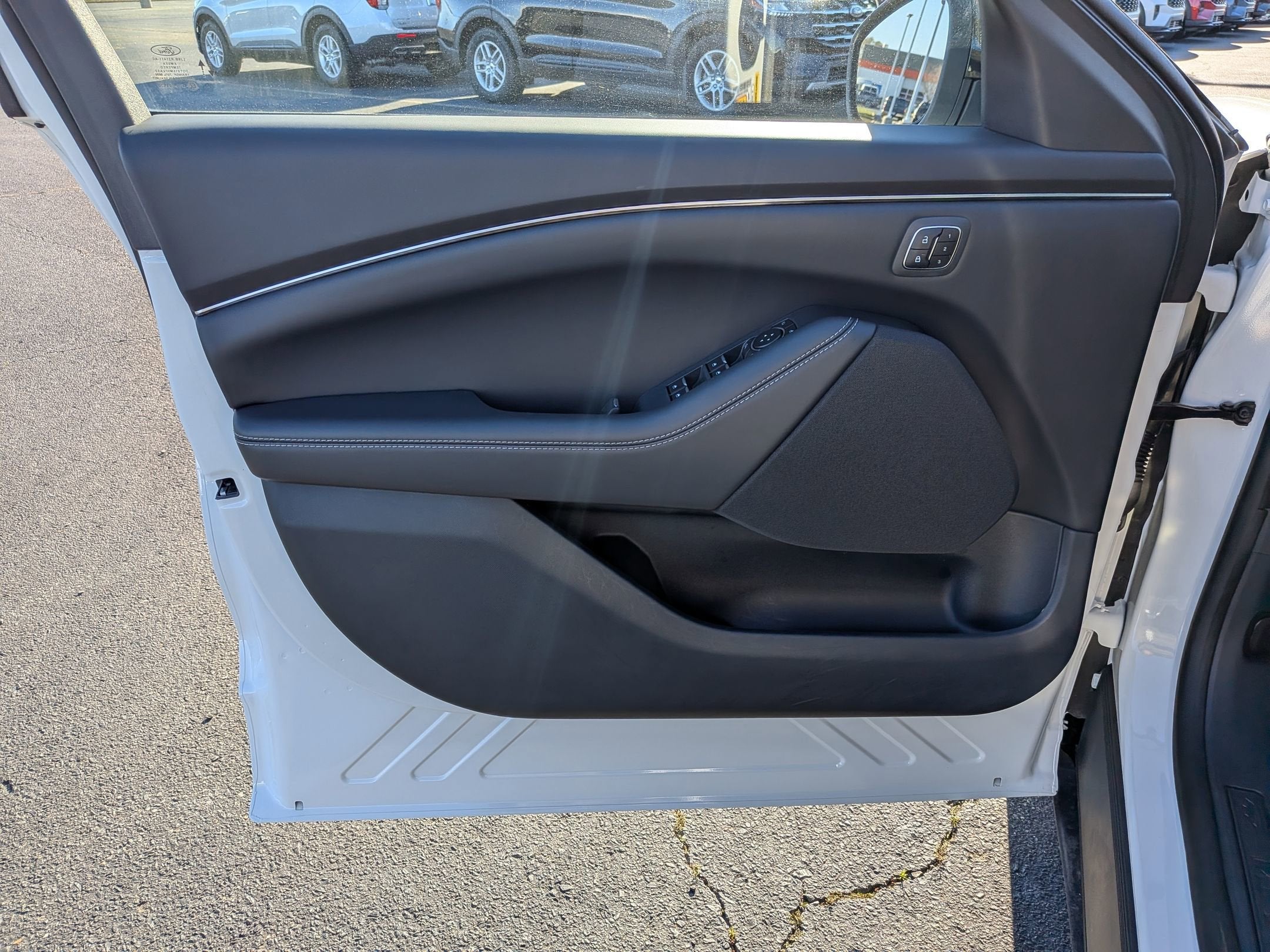 2025 Ford Mustang Mach-E Select