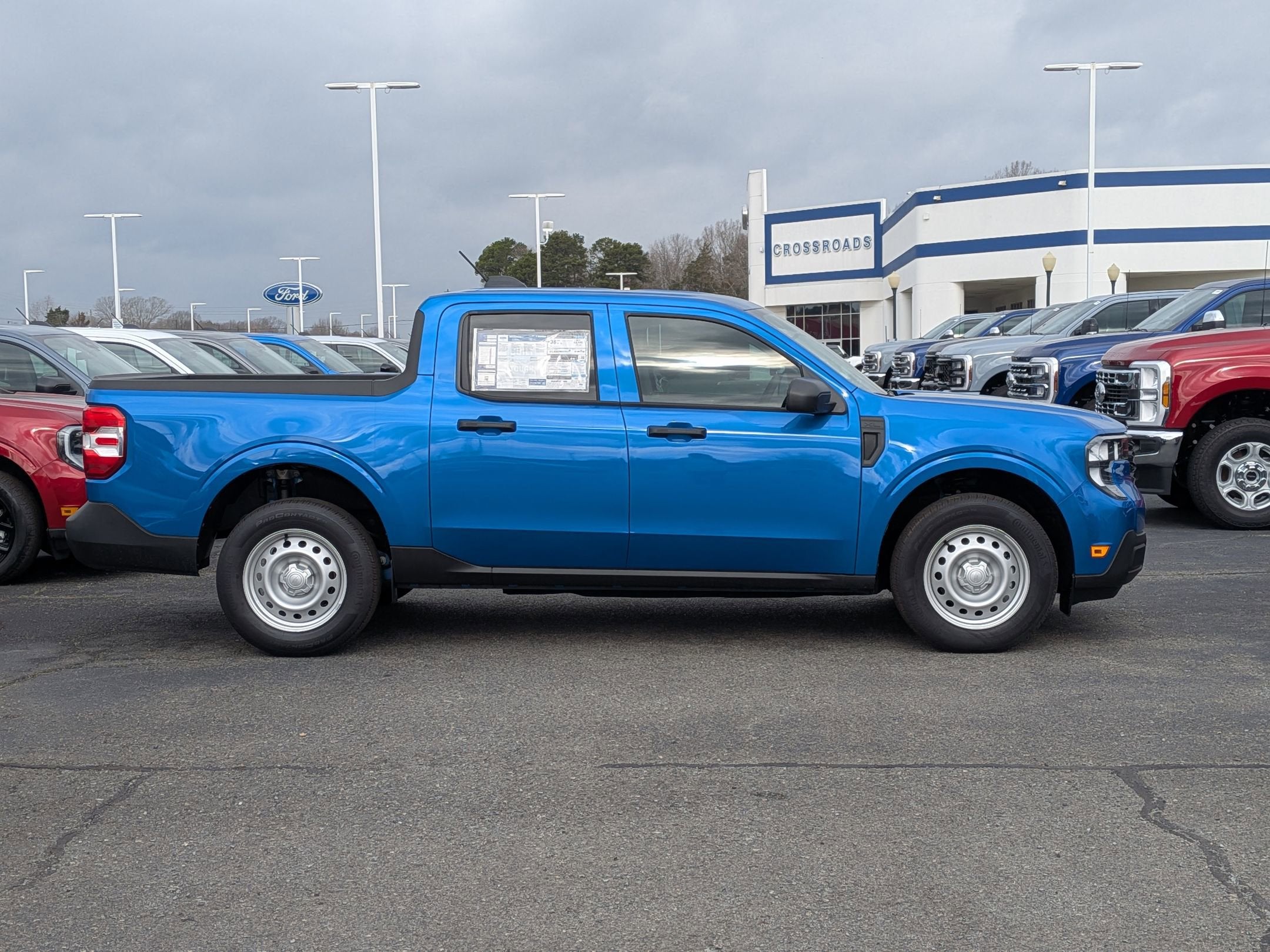 2025 Ford Maverick XL