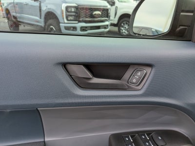 2025 Ford Maverick XL