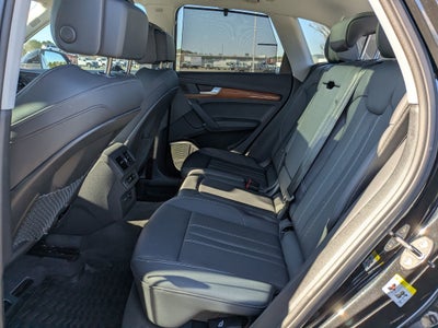 2023 Audi Q5 S line Prestige