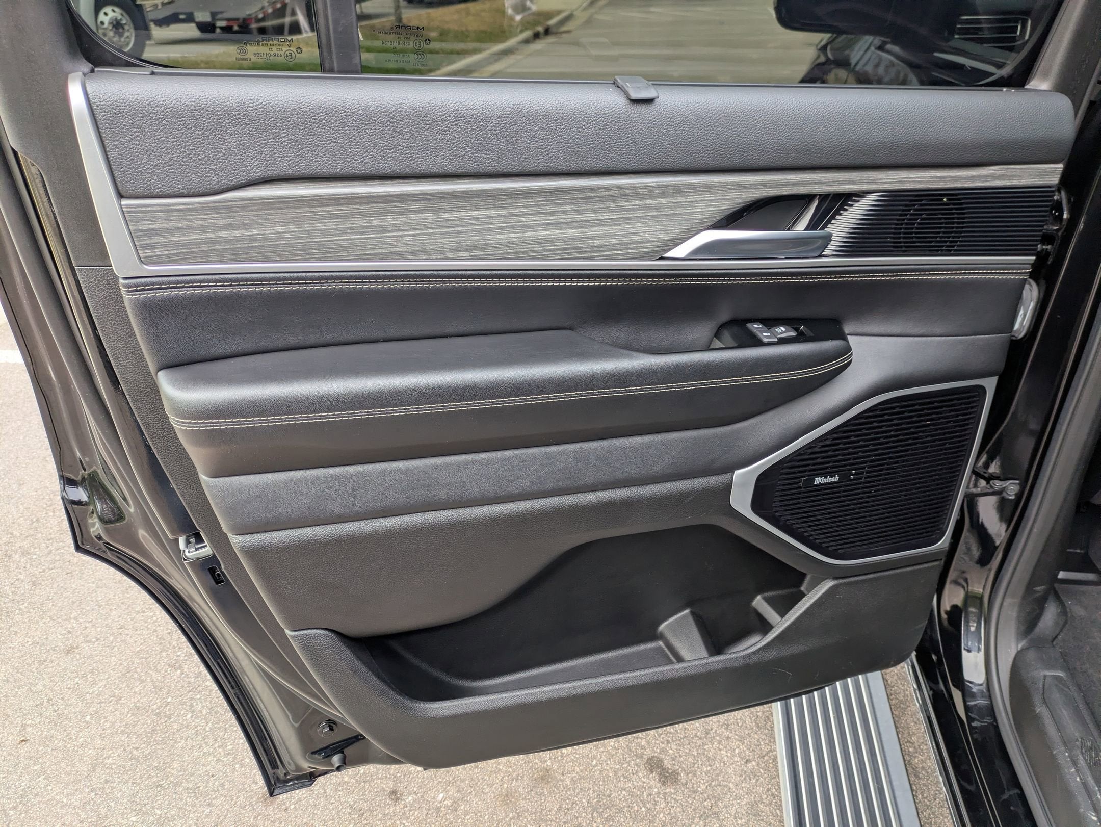 2024 Jeep Wagoneer Series III