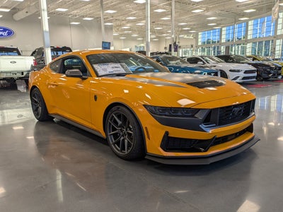 2026 Ford Mustang Dark Horse