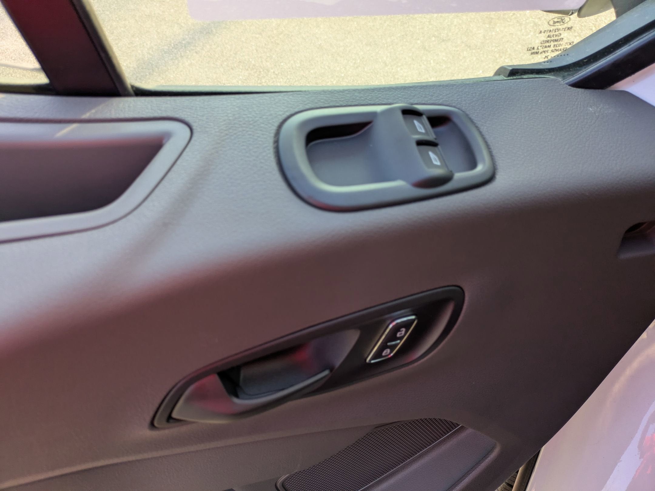 2026 Ford Transit Passenger Wagon XLT