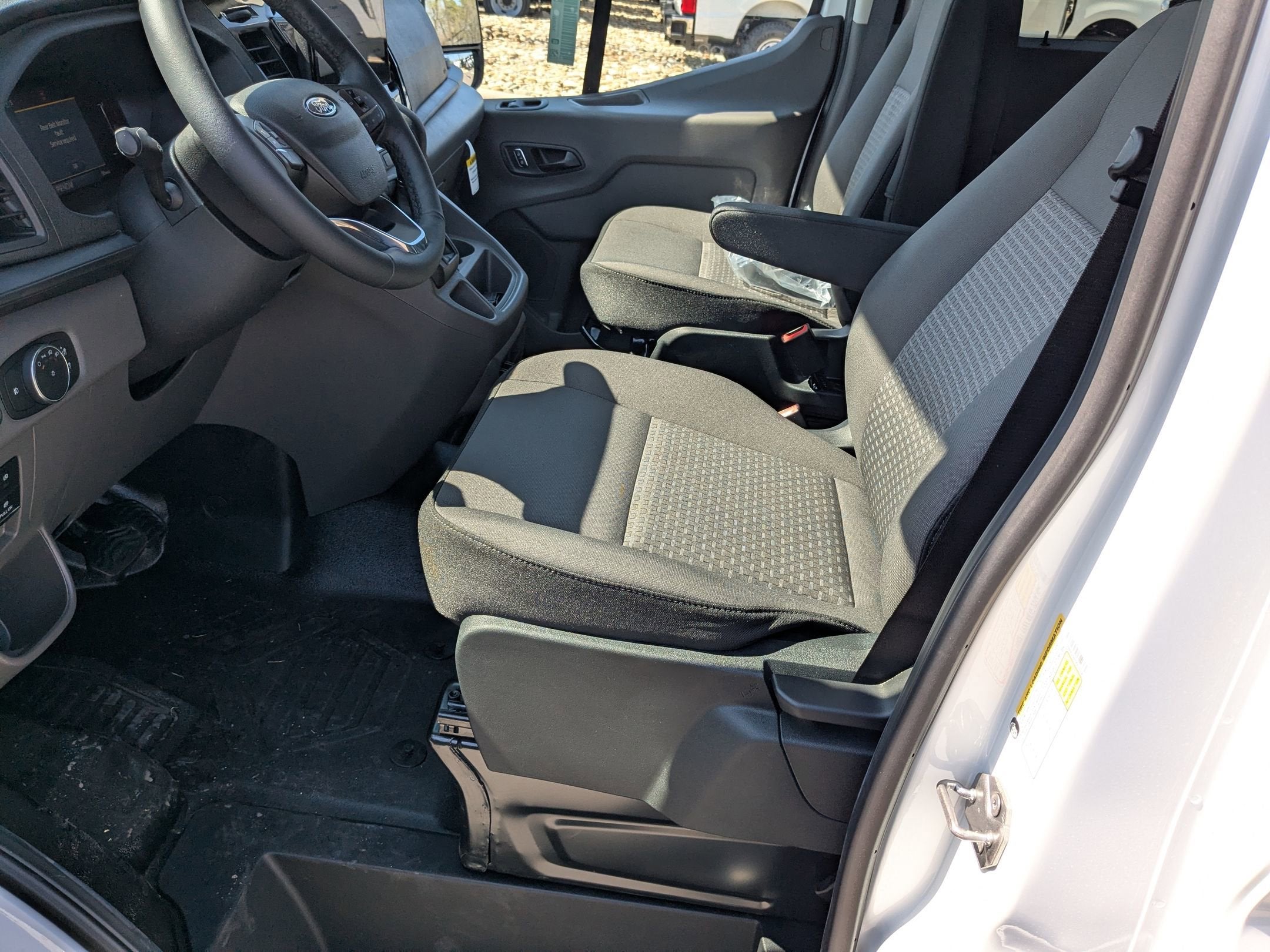 2026 Ford Transit Passenger Wagon XLT