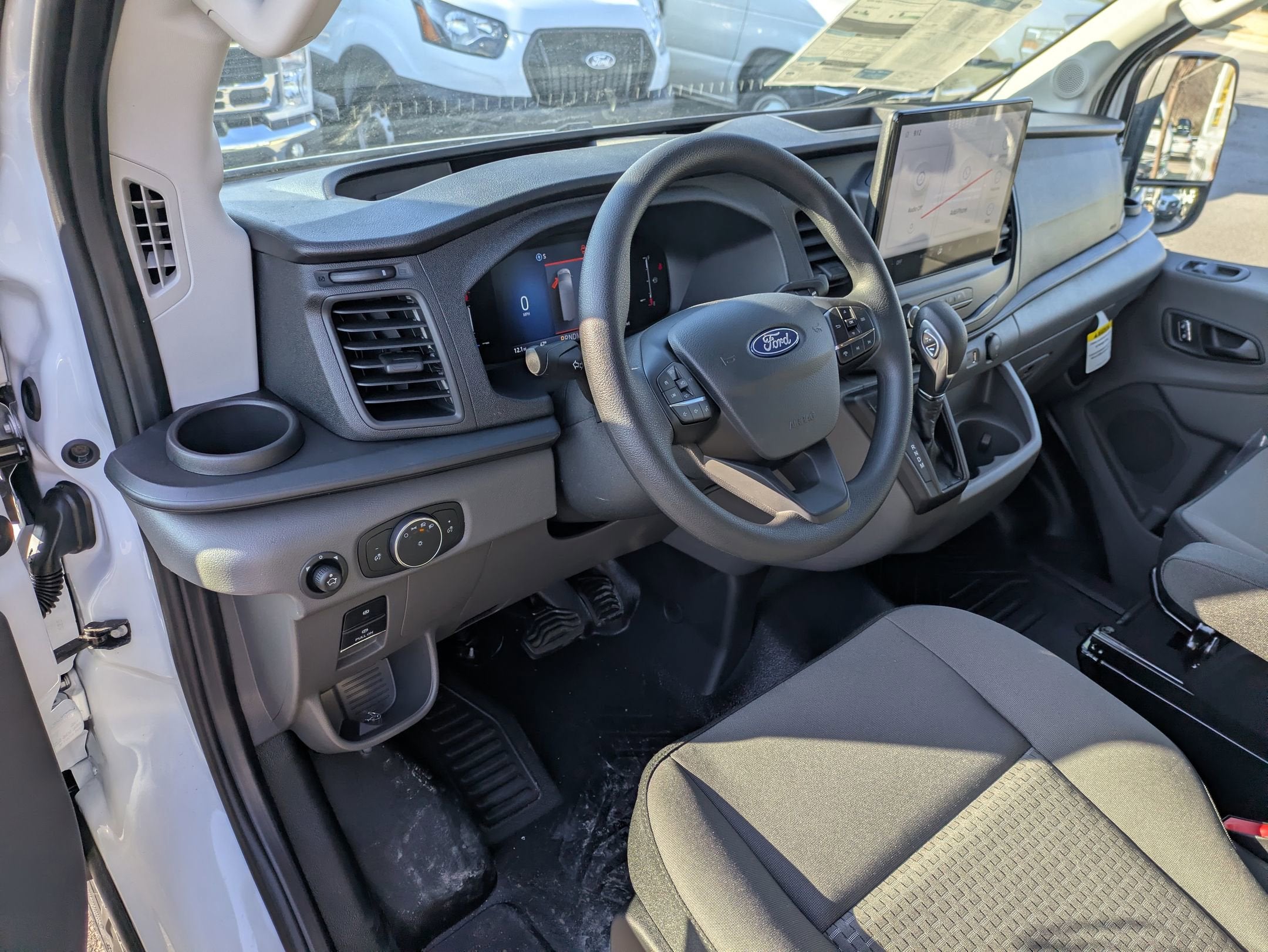 2026 Ford Transit Passenger Wagon XL